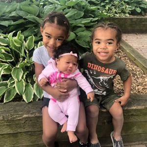 Meet your Posher, Elizabeth